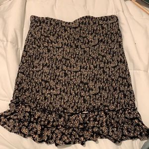 American Eagle Floral skirt